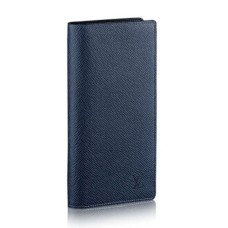 Louis Vuitton M32816 Brazza Wallet Taiga Leather